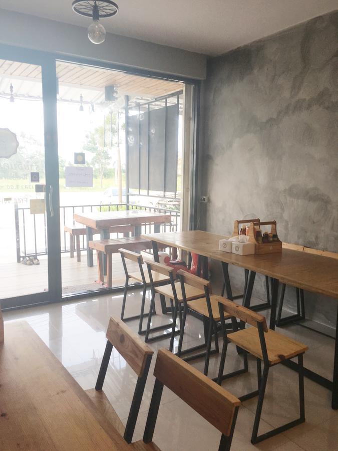Innkhun House Urt Suratthani Airport Surat Thani Exterior photo